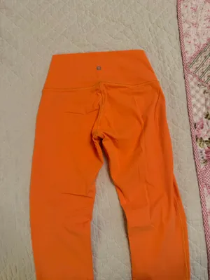Lululemon Wunder Under Leggings 25" thumbnail 3