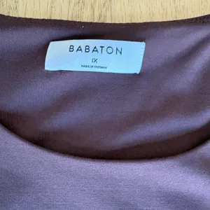 Aritzia Babaton Chocolate Brown Short Sleeve Bodysuit thumbnail 2