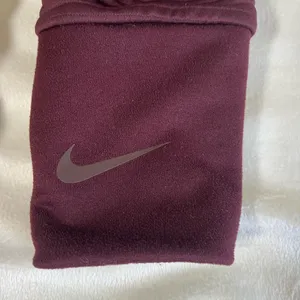 Nike Cropped‎ Boxy Sweatshirt Womens Small Burgundy Oversized Activewear thumbnail 7