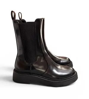 ZARA Black Chelsea Boots thumbnail 1
