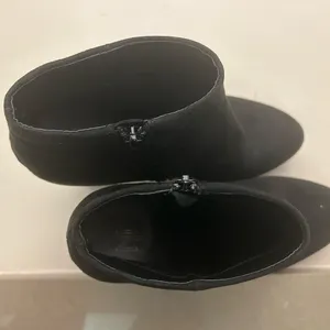 Booties Chic Black Ankle see pictures for size. Cannot read but I think 6 1/2 thumbnail 10