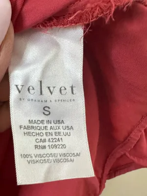 Velvet by Graham & Spencer Satin Minimalist Vneck Sleeveless Top S thumbnail 6