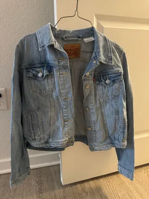 Levi’s Denim Jacket thumbnail 1