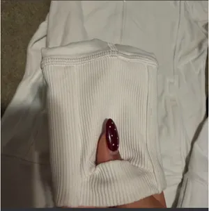Aritzia TNA Full-Zip thumbnail 3