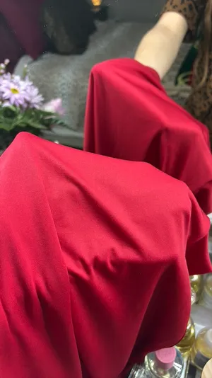 Small fitted red dress thumbnail 6