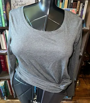 Fabletics gray sporty twist hem Athleisure long sleeve top thumbnail 1