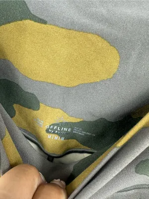 Aerie Camouflage Real Me Leggings Size Medium Gym Training Workout thumbnail 5