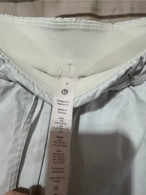 Lululemon Cinchable Waist High-Rise Woven Short 3.5" Bone thumbnail 4