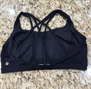 Lululemon sports bra  thumbnail 1