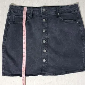 Old Navy Vintage High-Waisted Button-Front‎ Black Jean Mini Skirt Size 12 thumbnail 4