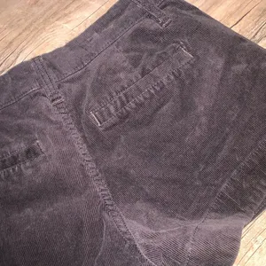1994 Old navy vintage style mid rise shorts thumbnail 4