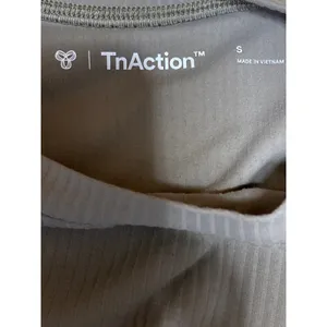 Aritzia TNA Action Women's Olive Green Long Sleeve Activewear Tee T-shirt Top S thumbnail 4