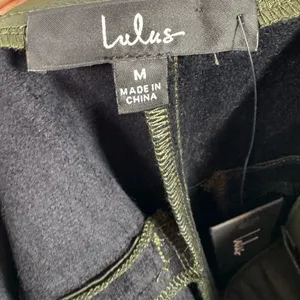 NWT Lulus Effortless Edge Vegan Leather Straight Leg Pants in Olive Green Size M thumbnail 9