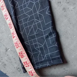 Nike Pro Compression Leggings Size M Geometric Print Black Gray thumbnail 8
