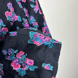 Billabong Women's Floral Button-Up Shirt‎ Size S 100% Cotton Black & Pink thumbnail 5
