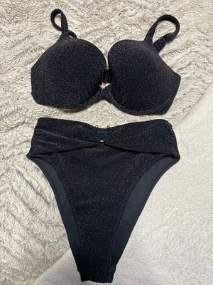 Victoria's Secret Bikini thumbnail 1
