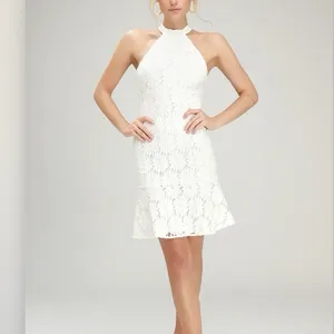 NWT Lulus Song of the Night‎ White Lace Trumpet Hem Halter Dress Size LARGE thumbnail 3