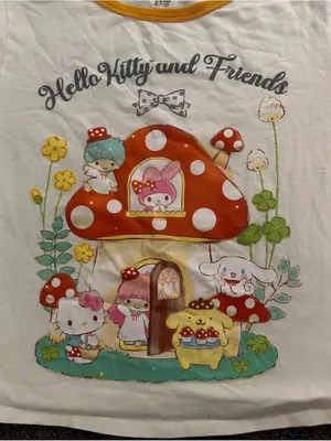 Hello Kitty Tee Shirt Size Medium 0473 thumbnail 2