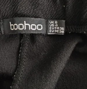 Boohoo Black Envelope Skort thumbnail 6