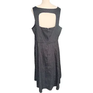 Torrid Black White Polka Dot Sweetheart Cutout Back Fit Flare Midi Dress Size 18 thumbnail 5