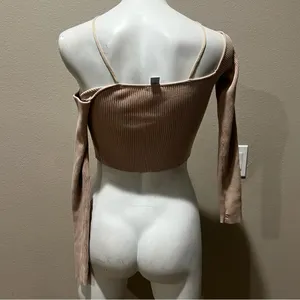Melrose and Market Next at beige crop top thumbnail 7
