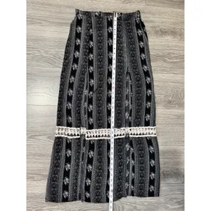 Bohemian Solemio Maxi Skirt M Black White Floral Striped Double Slit‎ Crochet thumbnail 7