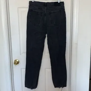 Abercrombie & Fitch Curve Love Distressed 90’s Straight Ultra High Rise Jeans thumbnail 2