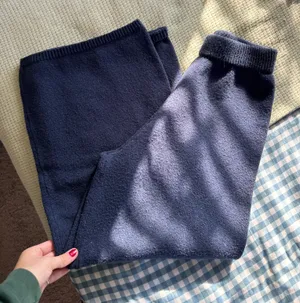 H&M Navy Sweater Set thumbnail 6