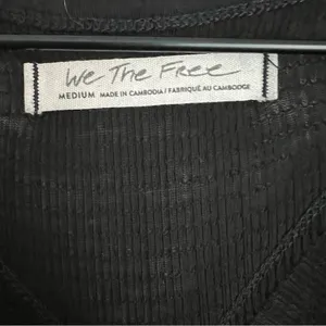 We the Free People Black Long Sleeve V-Neck Top waffle knit empire thermal M thumbnail 5