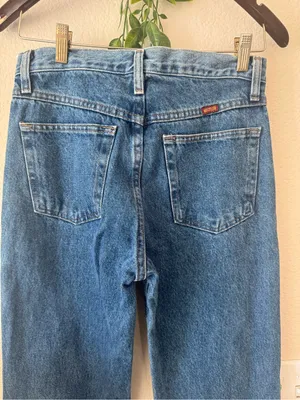 Vintage Rustler Women's Blue Straight-Leg Jeans thumbnail 4