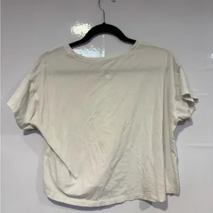 White‎ lululemon cates tee thumbnail 5