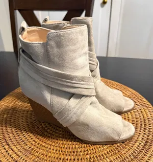 Journee Collection Faux Suede Peep Toe Wedge Ankle Booties Crisscross Size‎ 8 thumbnail 1