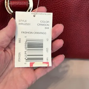 NWT First Issue red pebbled faux leather bag 1 inside & outside pocket zip close thumbnail 4