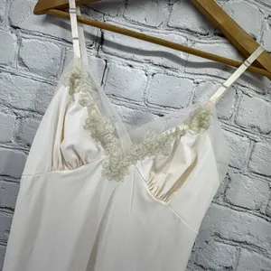 Vintage Van Raalte Full Slip Dress Nightgown 32 Small Beige Lace Appliqué USA thumbnail 2