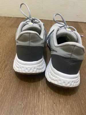 Nike Revolution Sneakers Mens Shoes Size 10 thumbnail 3