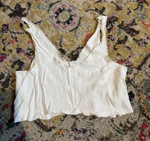 Urban Outfitters Top thumbnail 1