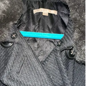 Gap‎ Wool Blend Black Peacoat Faux Fur Collar Small Quilted Lined Coat thumbnail 4