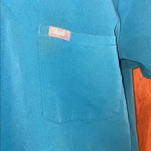Blue Scrub Set with Jogger Pants blue fig scrubs size small/XS Zamora/caterina thumbnail 7
