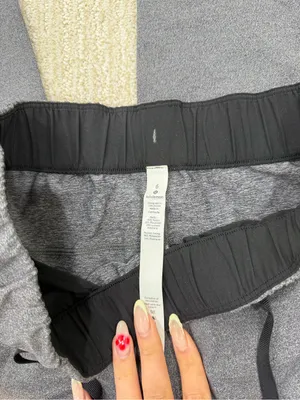 Lululemon On The Fly Pant thumbnail 2