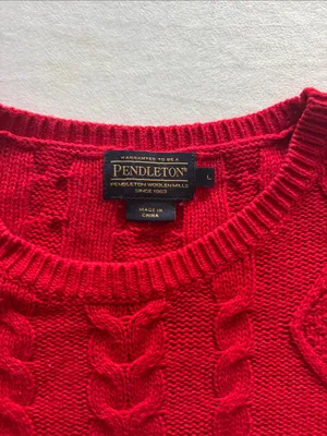 Pendleton Cashmere Cotton Blend Red Cable Knit Crewneck Sweater thumbnail 2