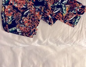 LuLaRoe Onesize leggings new without tags thumbnail 1