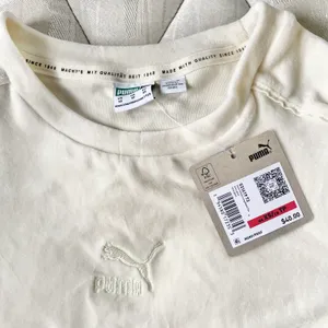 Puma Cropped Sweater thumbnail 5