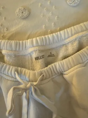 Hollister white sweatpants thumbnail 2