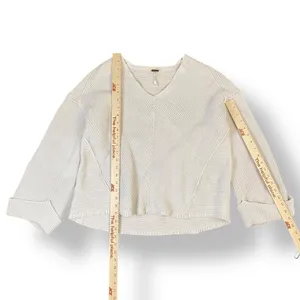 Free People White La Brea V-Neck Sweater Size Medium Boho, Neutral, Lagenlook‎ thumbnail 5