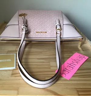 Michael Kors Purse thumbnail 5