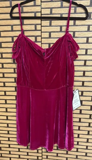 BCX Pink Velvet Cold Shoulder Dress‎ Size XL thumbnail 1
