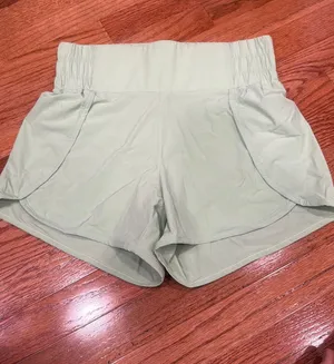 Green Athletic Shorts Size M thumbnail 1