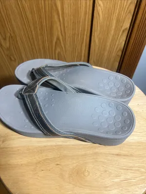Vionic Silver Gray Thong Sandals thumbnail 4