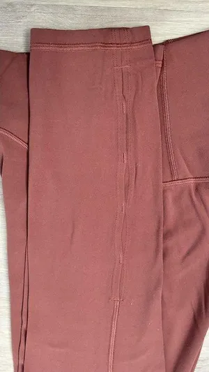 Keyhole Lululemon Leggings thumbnail 7
