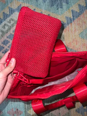 Fabletics Purse thumbnail 4